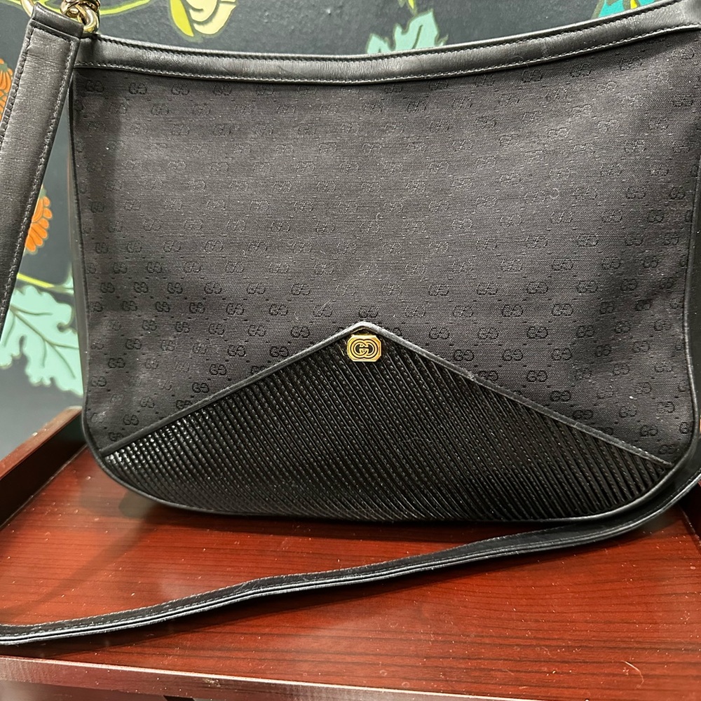 Vintage Gucci Navy GG Canvas Crescent Shoulder Bag - Picture 10 of 14